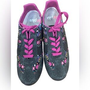 Panam Air Plus Colorful Women's Sneakers with gel removable Innersole US Size 9